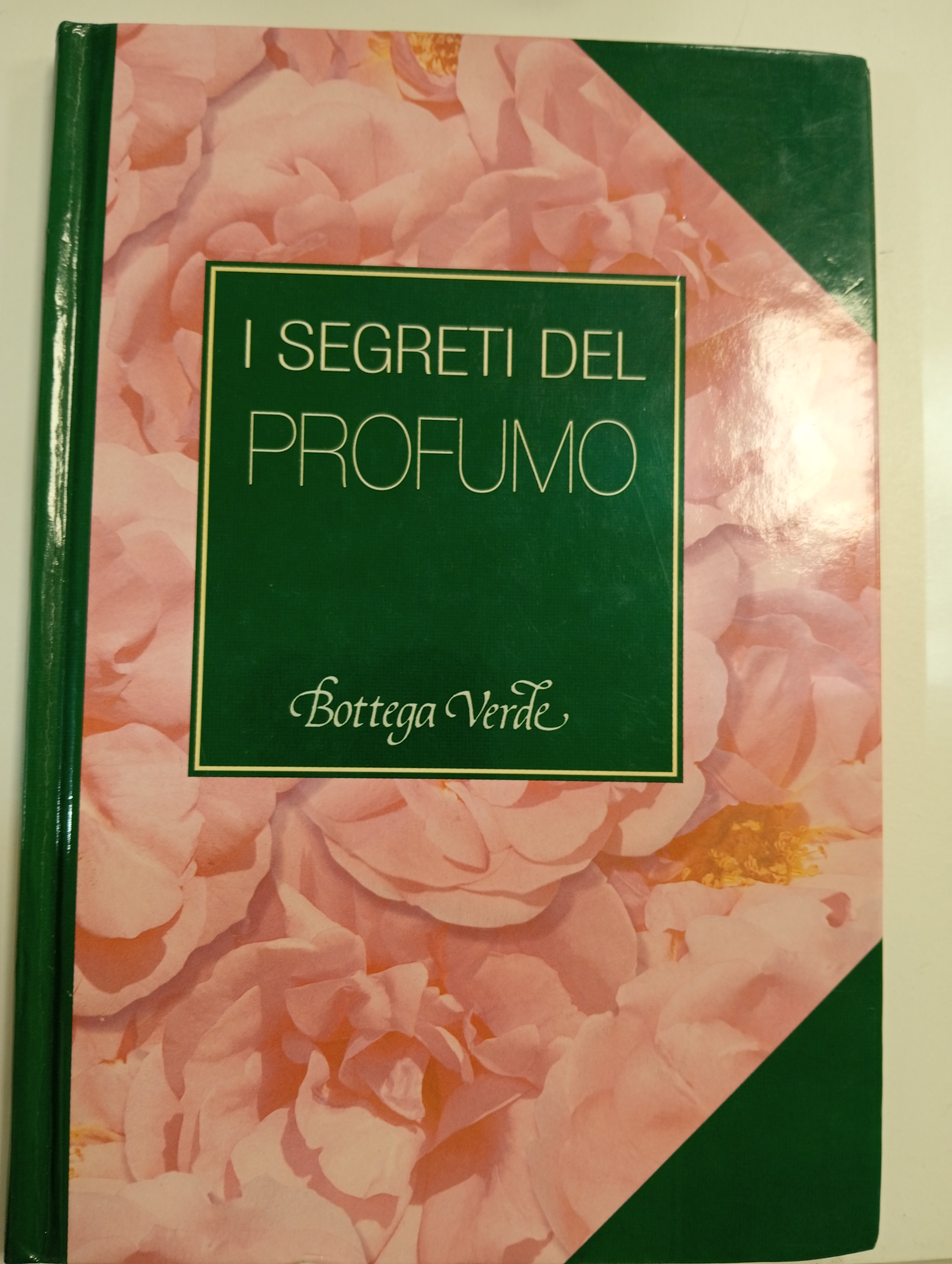 I SEGRETI DEL PROFUMO